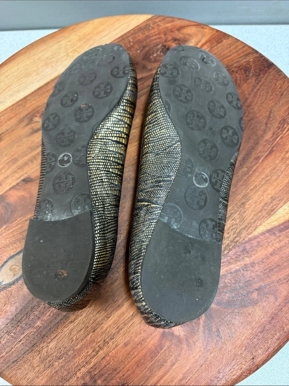 Tory Burch Reva Ballet Flats Gold Black Lizard Embossed Leather Size‎ 7.5